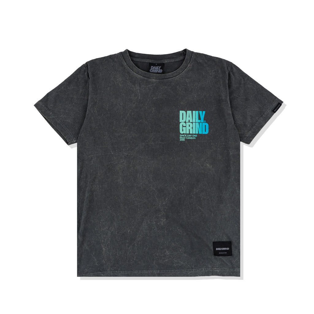 DAILY GRIND BLAZE GRADIENT WASHED TSHIRT GRAY