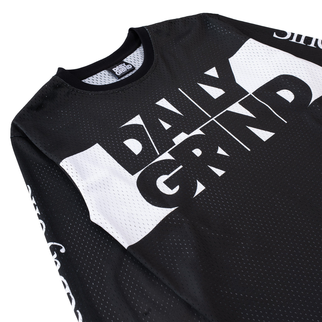 DAILY GRIND CRUCIAL AIRCOOL JERSEY LONGSLEEVES BLACK | Daily Grind Store PH