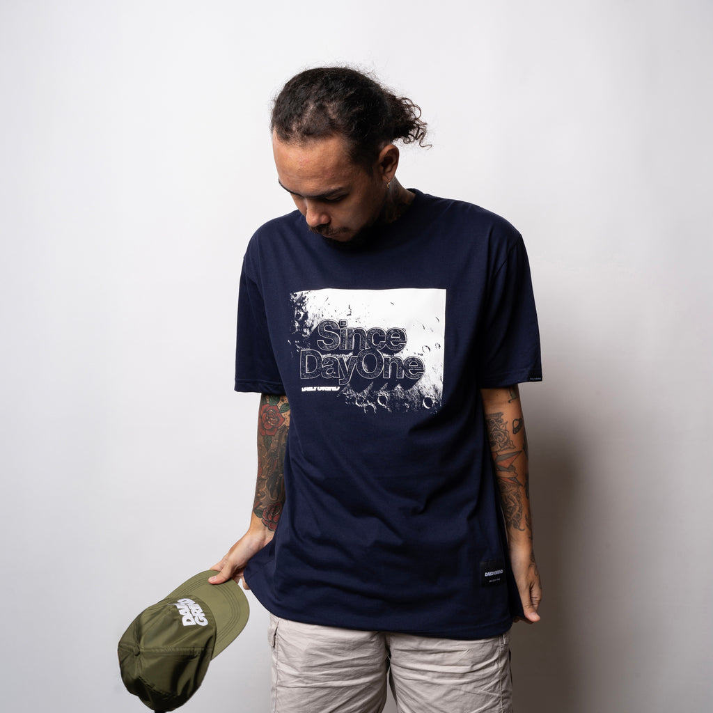 DAILY GRIND BROOD TSHIRT NAVY BLUE