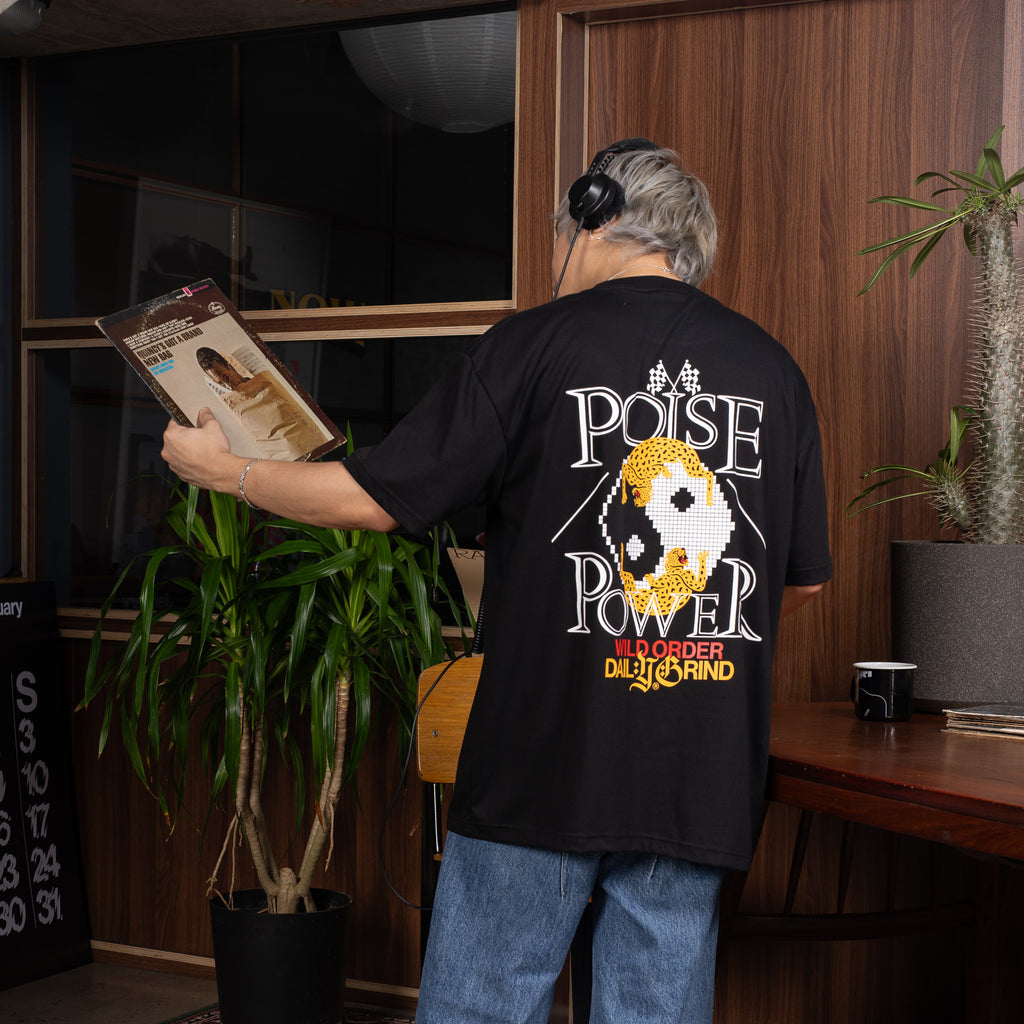 DAILY GRIND POISE POWER TSHIRT BLACK