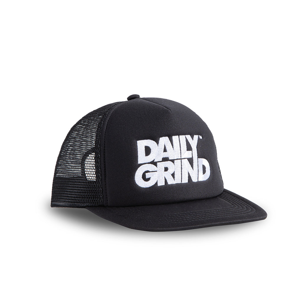 DAILY GRIND STEALTH TRUCKER CAP BLACK/WHITE