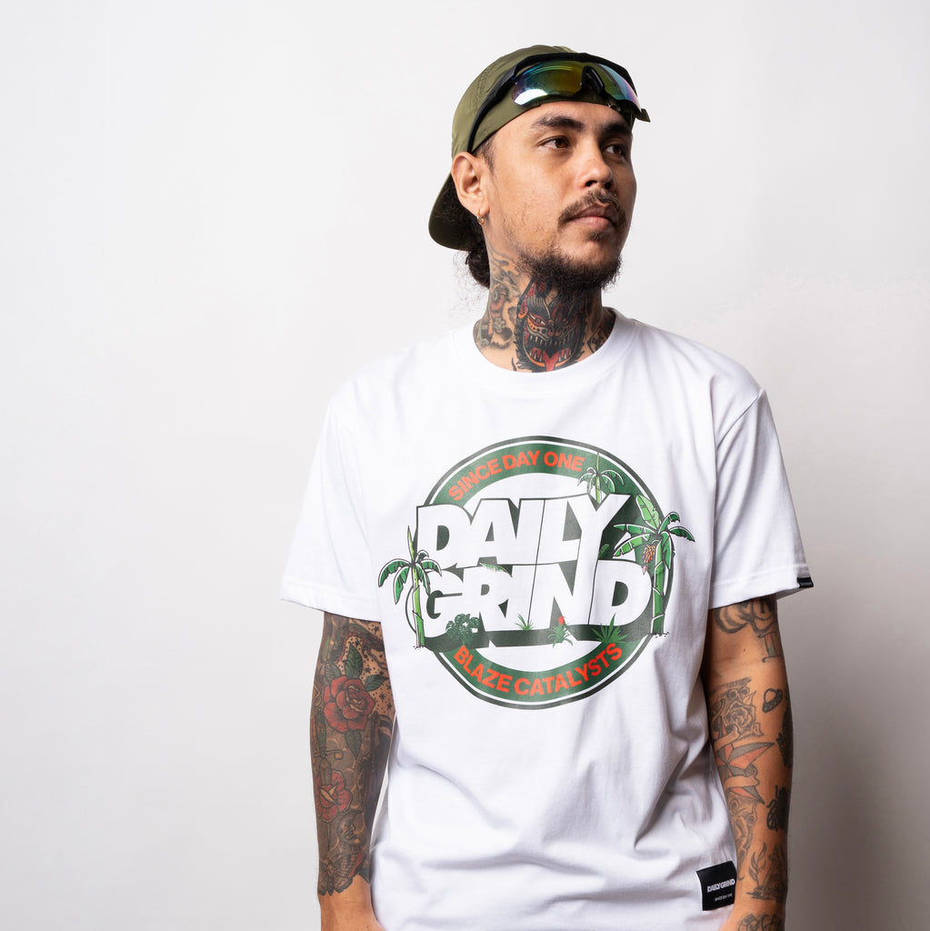 DAILY GRIND TROPICAL CANOPY TSHIRT WHITE