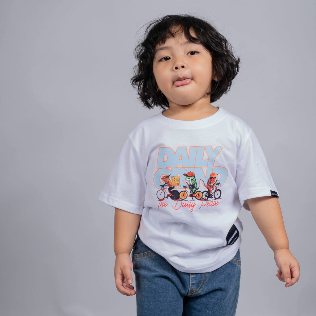 DAILY GRIND KIDS PEDAL TSHIRT FOR KIDS WHITE