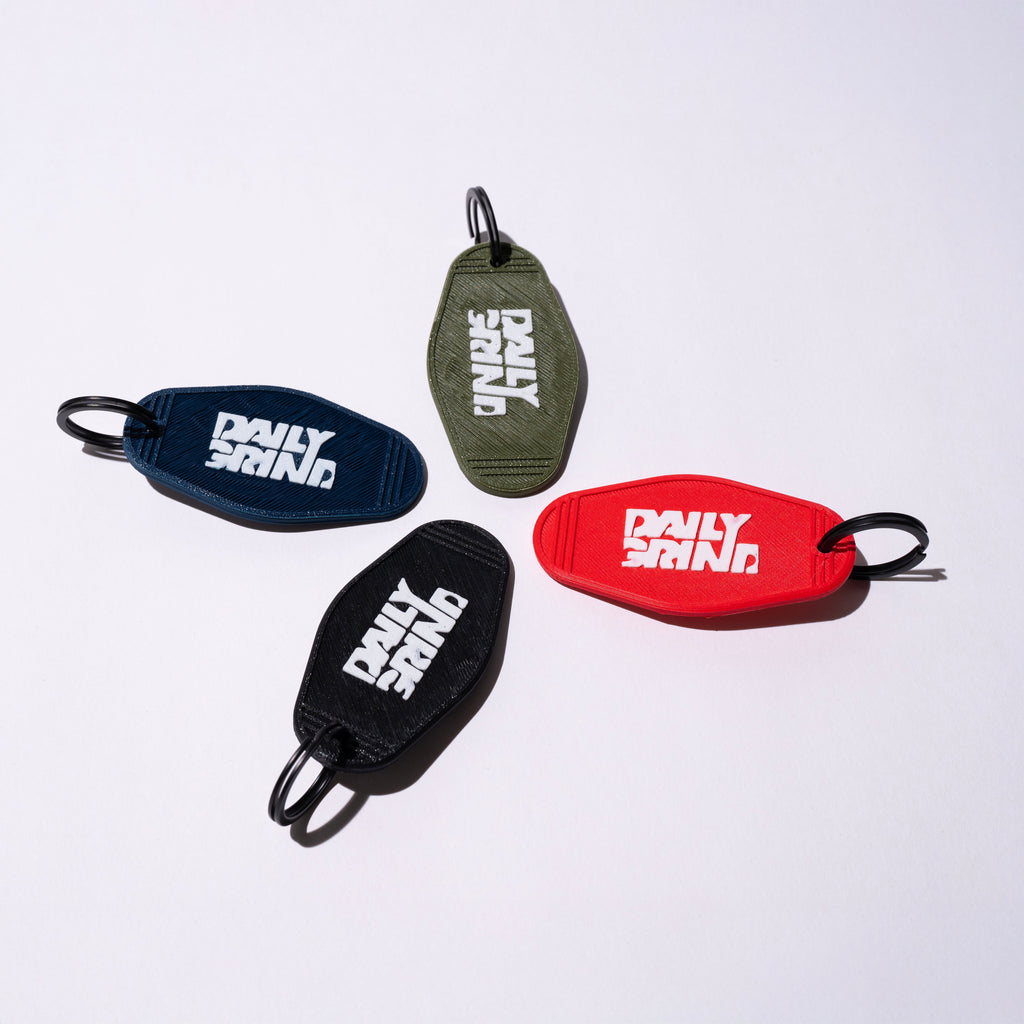 DAILY GRIND ROOM 1 SQUARE KEYCHAIN