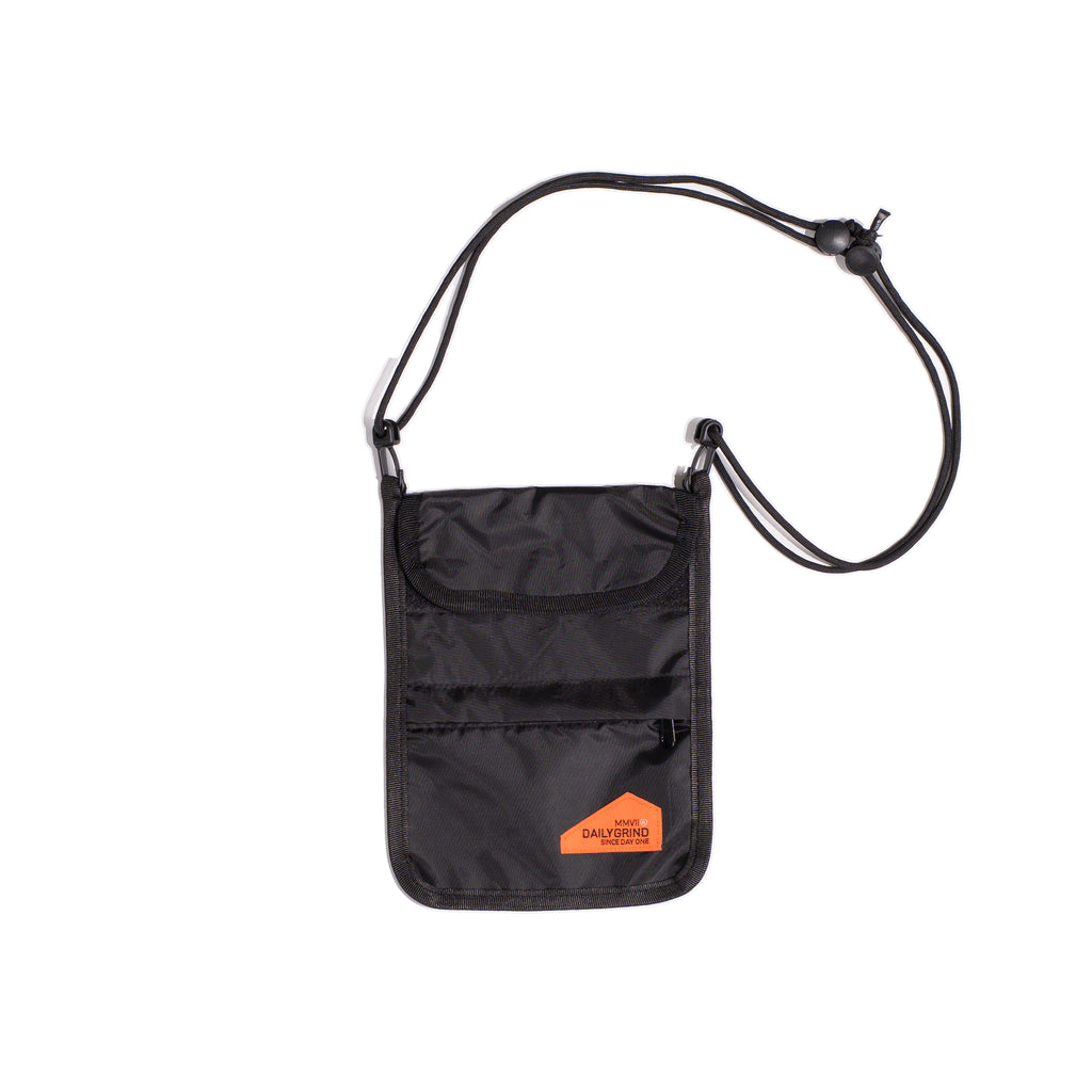 DAILY GRIND SUDDEN SLING BAG BLACK
