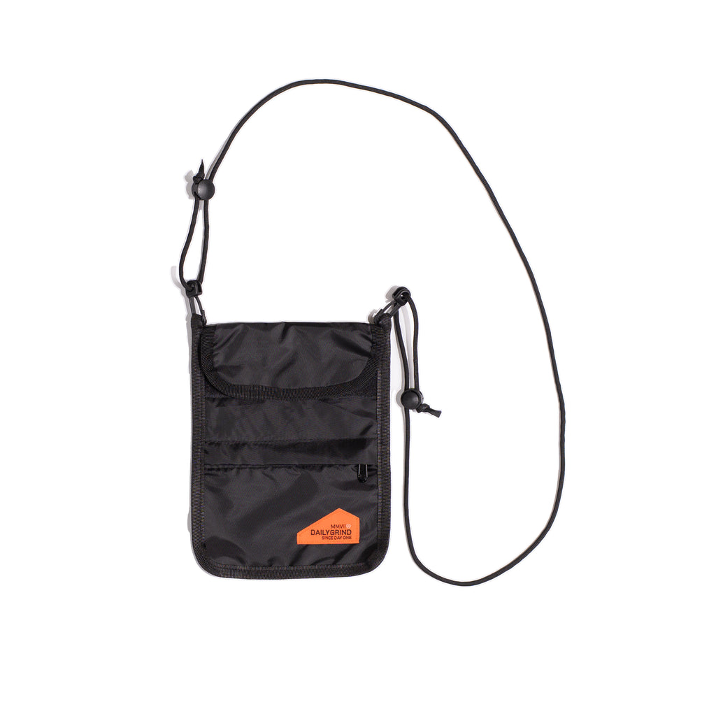 DAILY GRIND SUDDEN SLING BAG BLACK