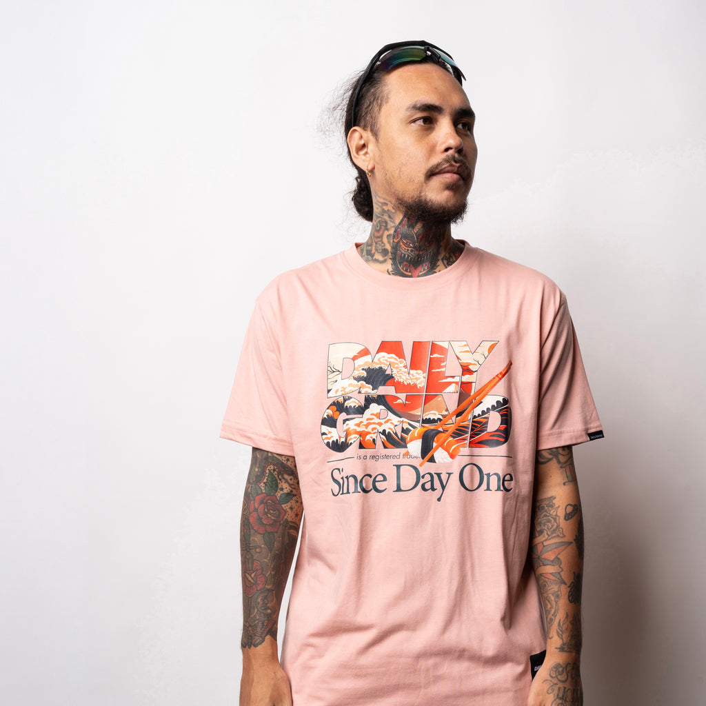 DAILY GRIND RAW DEAL TSHIRT PEACH