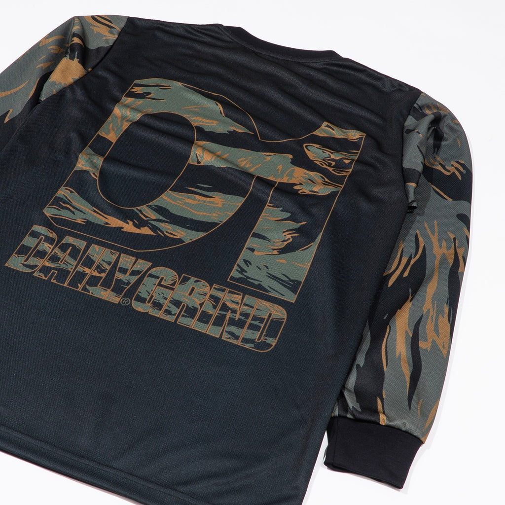 DAILY GRIND STRIDE JERSEY LONGSLEEVES BLACK