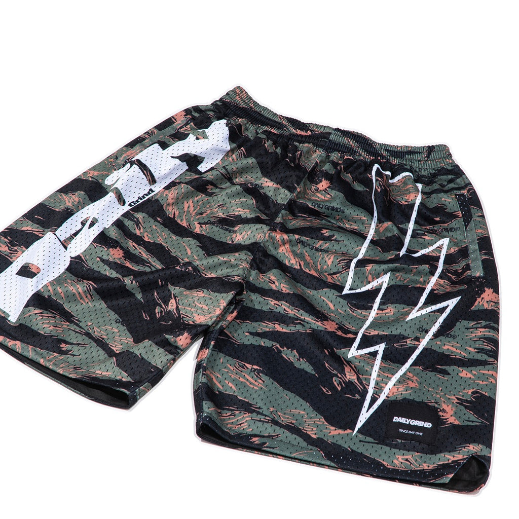 DAILY GRIND STRIED MESH SHORTS GOLD