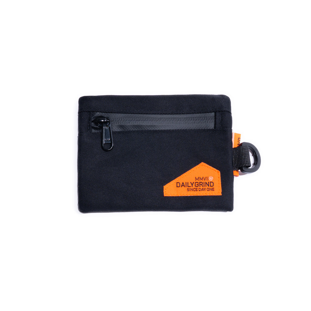 DAILY GRIND BRISK POUCH BLACK
