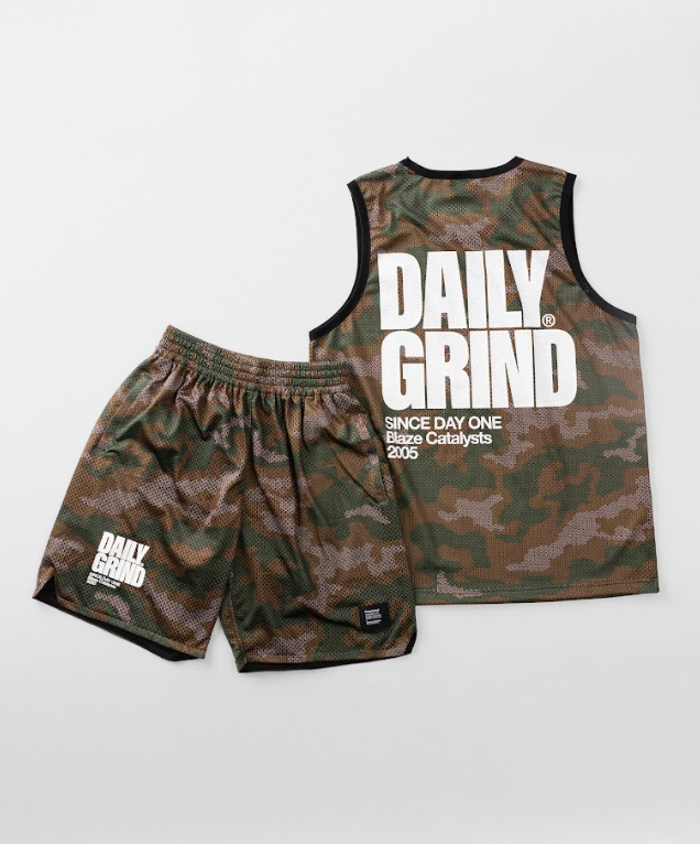 DAILY GRIND BLAZE FIELD SHORT CAMOU