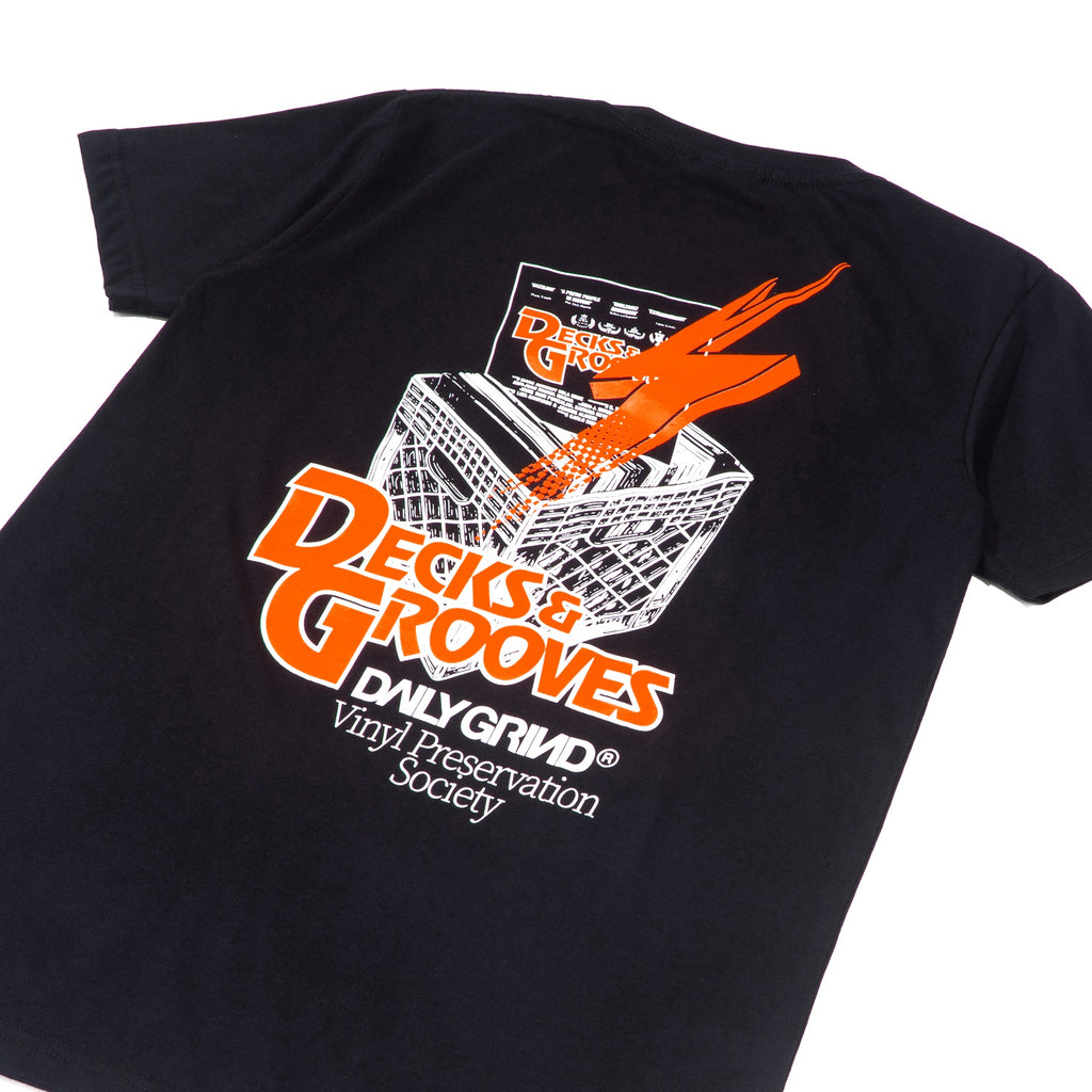 DAILY GRIND DECK AND GROOVES TSHIRT BLACK