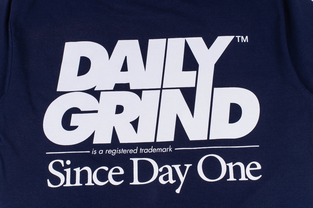 DAILY GRIND CENTRAL TSHIRT NAVY BLUE