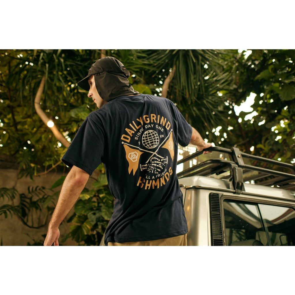 HGHMNDS X DAILYGRIND STRENGTH IN LOYALTY TSHIRT NAVY BLUE