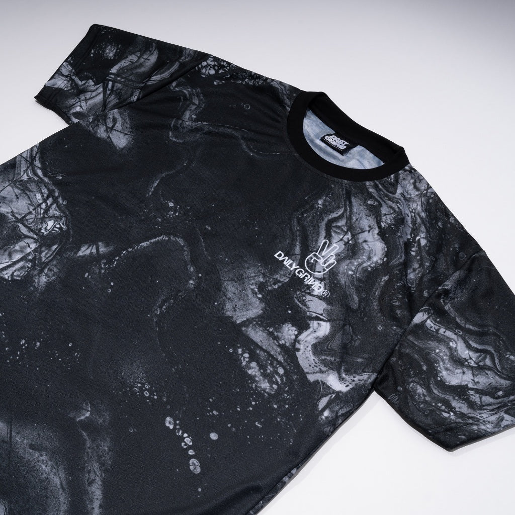 DAILY GRIND DYNAMICS FIND YOUR PACE STONE WAVE JERSEY BLACK