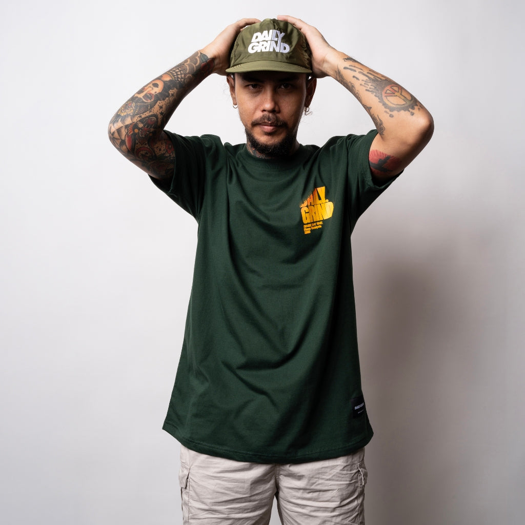 DAILY GRIND BLAZE DISPLAY TSHIRT MOSS GREEN