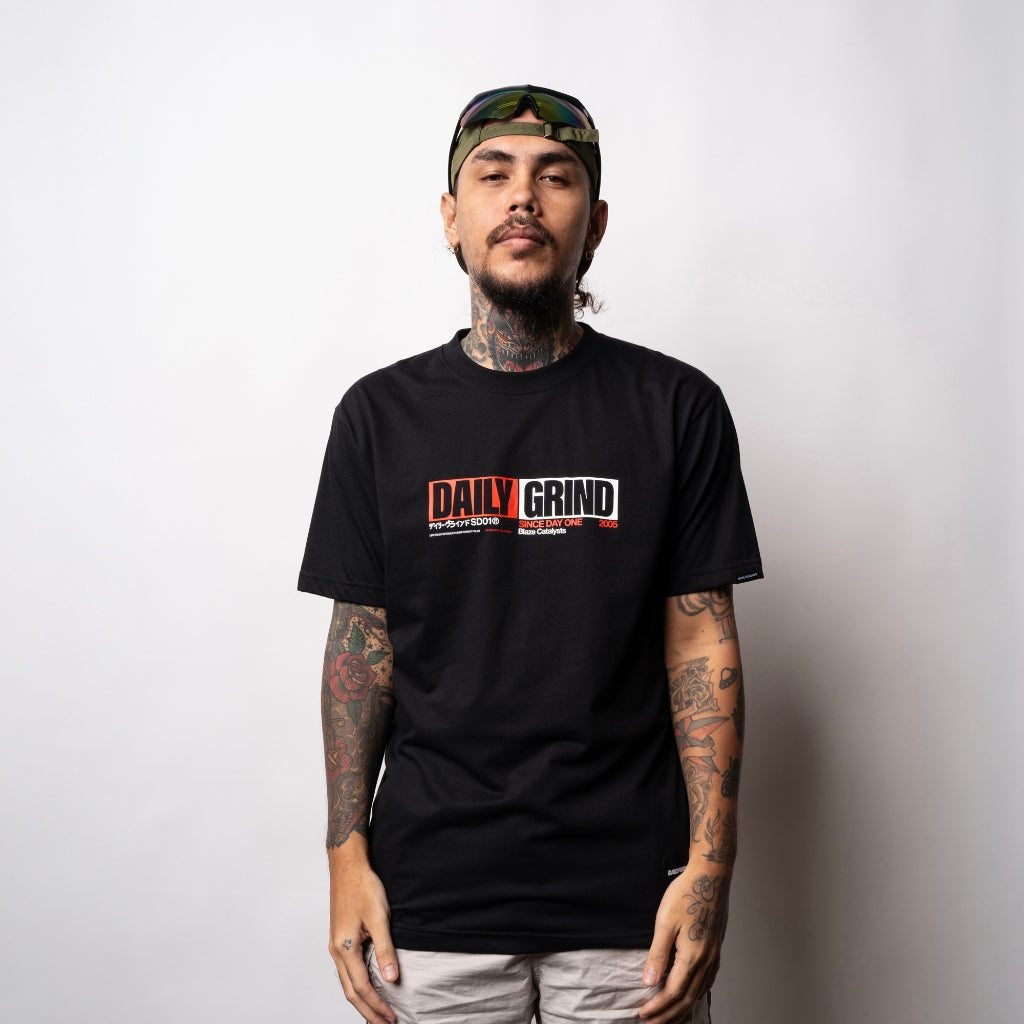 DAILY GRIND BLAZE LAYER TSHIRT BLACK