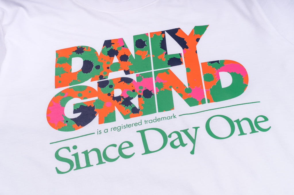 DAILY GRIND MAIN COVER TSHIRT WHITE