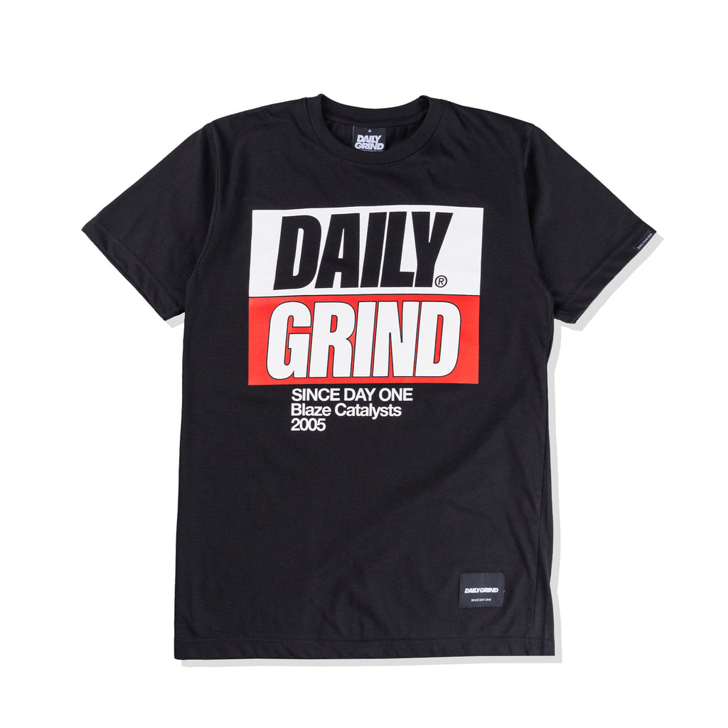 DAILY GRIND BLAZE DUO F TSHIRT BLACK