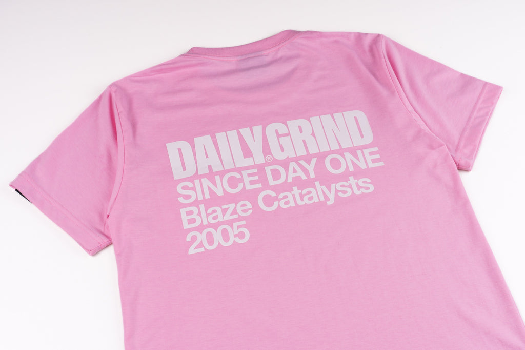 DAILY GRIND BLAZE POCKET TEE PINK