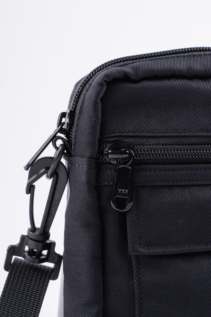 DAILY GRIND COMMUTE SLING BAG BLACK