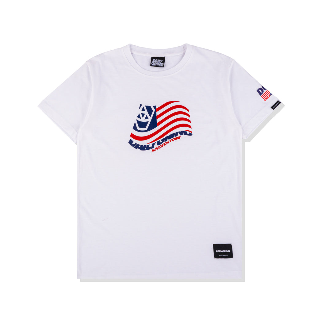 DAILY GRIND WAGGLE TSHIRT WHITE
